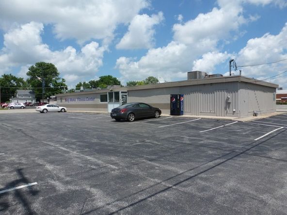 800 W Broadway St, Bradley, IL 60915